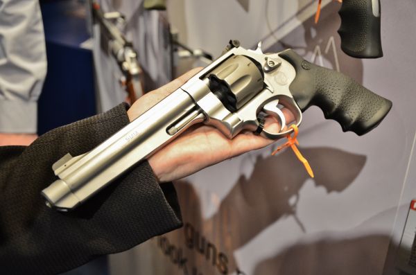 Smith & Wesson M-929