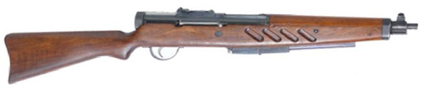 Пістолет-кулемет SIG MKPO з магазином, що схований у цівці. 