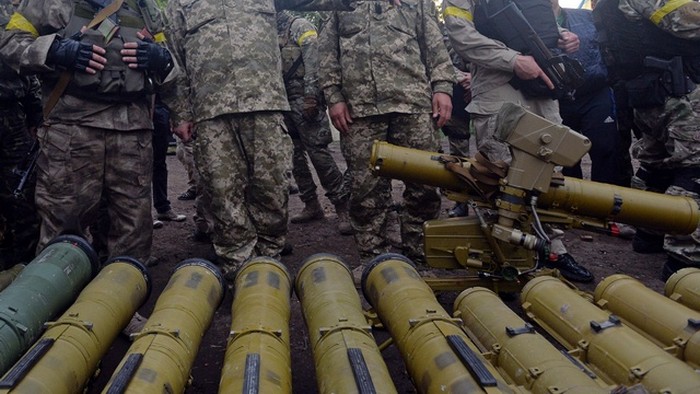 Украина будет ввозить оружие без пошлин