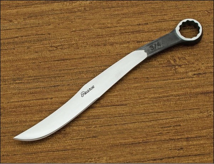 Ножи из различных ключей