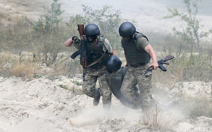 British troops learn what it's like to face Russian forces as they train Ukrainians 