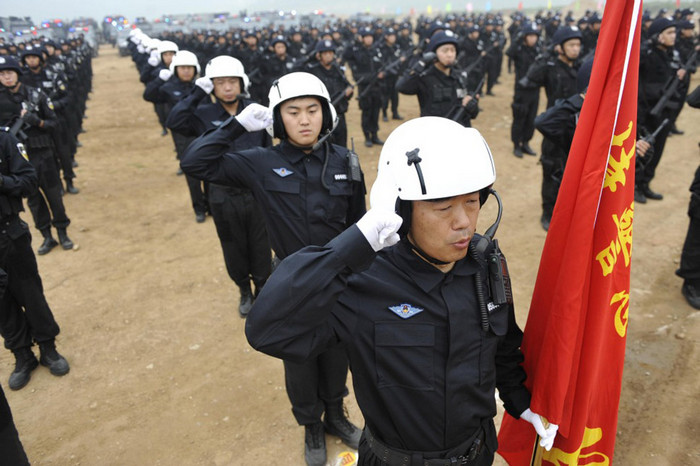 У Китаї розпочали кампанію з вилучення у населення зброї та вибухівки