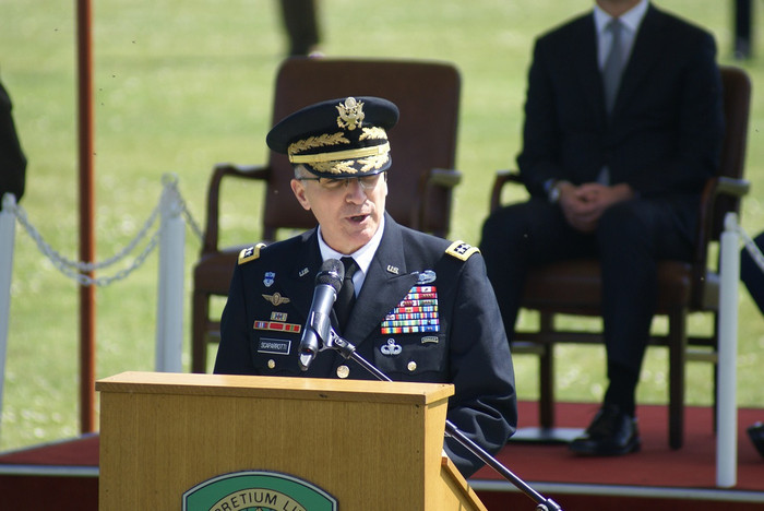 Новий головнокомандувач Об'єднаних збройних сил НАТО в Європі генерал Кертіс Скапаротті