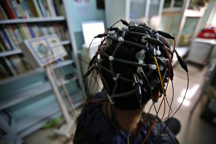 Подготовку снайперов хотят ускорить методом электростимуляция мозга