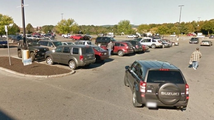Armed men stop Walmart parking lot fight described as 'Western shootout'
