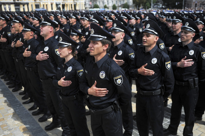 В трех городах Украины запустят новый пилотный проект по реформированию полиции