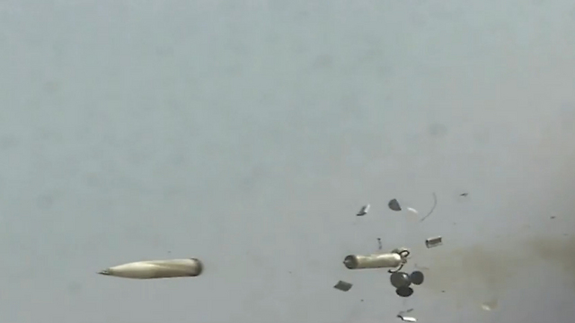 High-explosive artillery shell