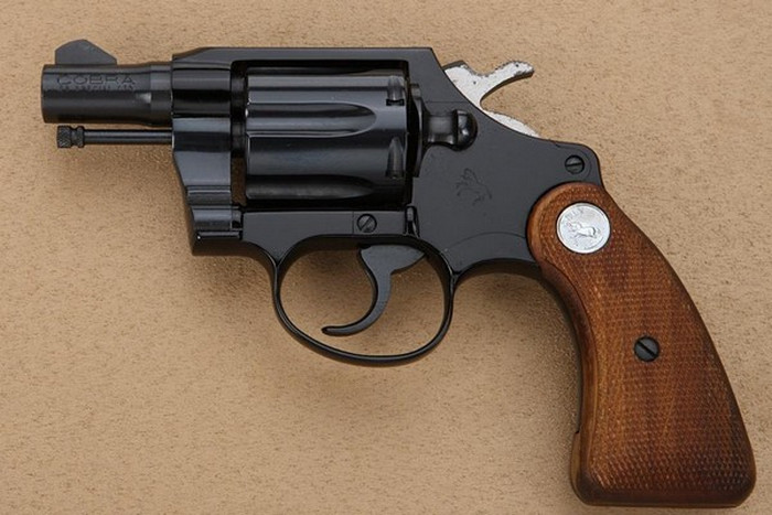 Револьвер Colt Cobra 1970 года