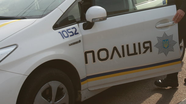 В Киеве домовладелец сам разобрался с тремя грабителями