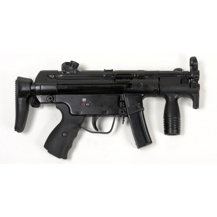 9. HSG94K – клон компактної версії пістолета-кулемета MP5 виробництва люксембурзької компанії Luxembourg Defence Technology