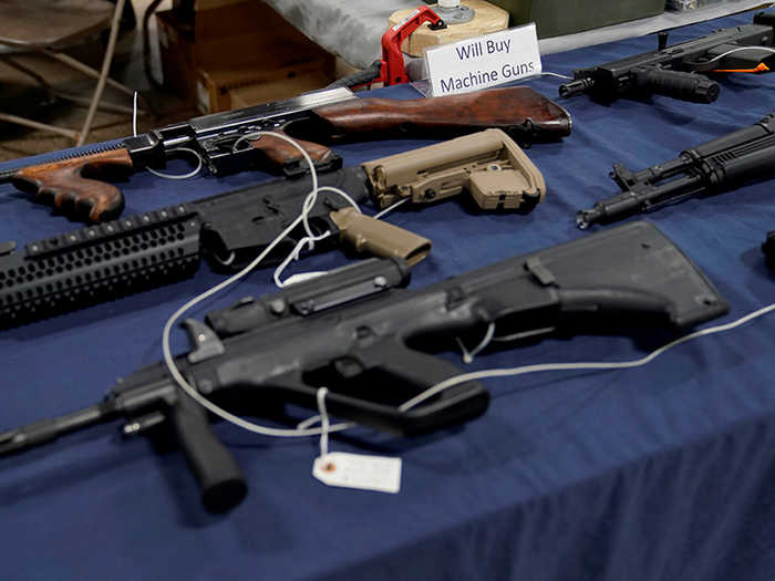 Трамп объяснил большое число жертв терактов во Франции запретом на ношение оружия