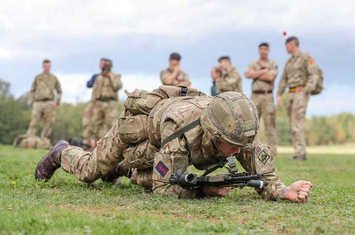 UK army fitness tests 