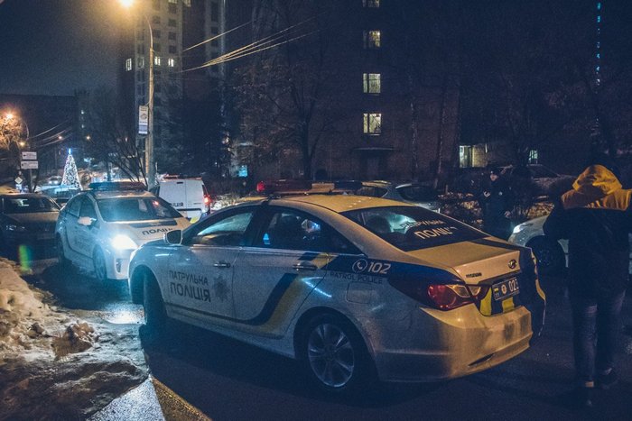 У Києві поліція розшукує чоловіка кавказької зовнішності, який одним ударом вбив водія.