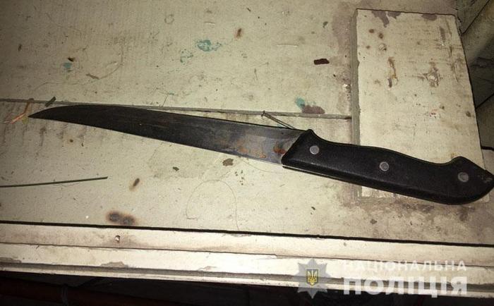 У Маріуполі наркоман з ножем протягом дня напав на трьох різних осіб