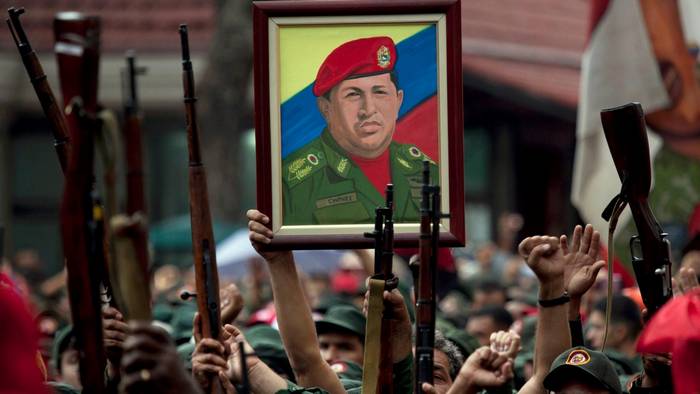 13 квітня 2010 р. - відзначення 9-ої річниці повернення Чавеса до влади після невдалої спроби перевороту 2002 року.