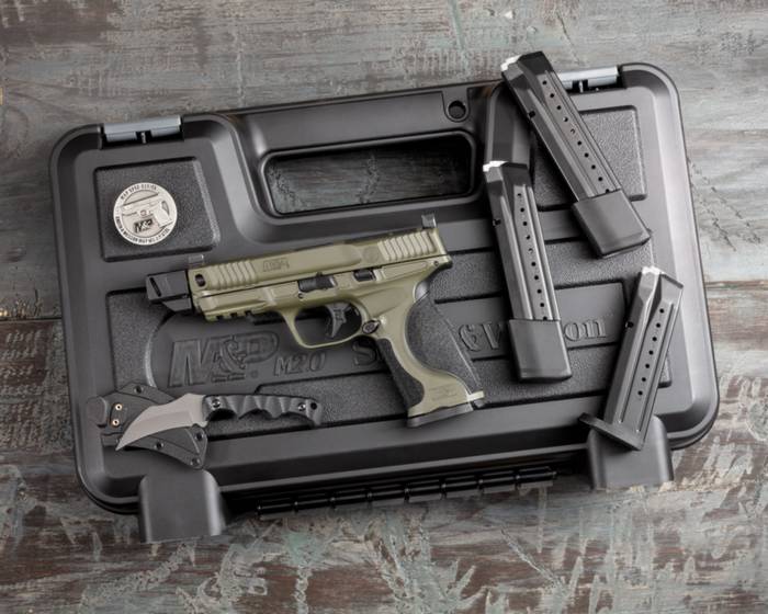 Новий пістолет Smith & Wesson Performance Center Metal M&P9 M2.0