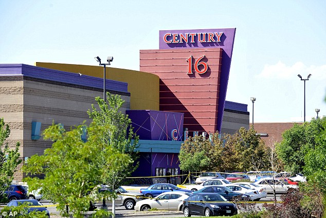 Кинотеатр Century 16. Аврора (США)