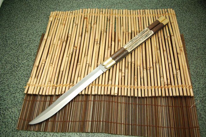 Нож балисонг с лезвием 25 см
