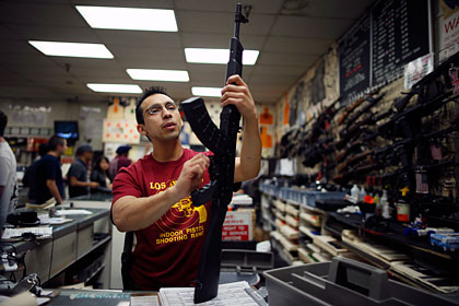 Оружейный магазин в Лос-Анджелесе