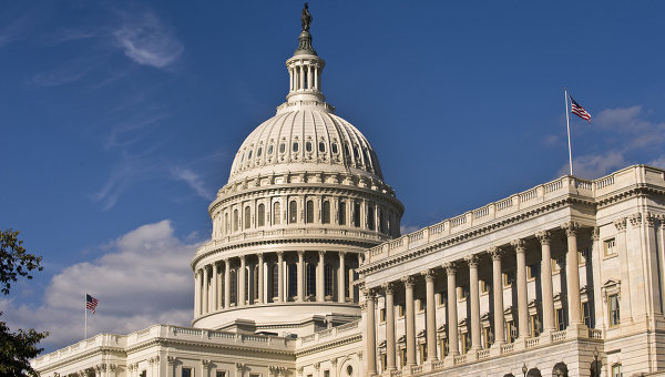 Здание американского Сената в Вашингтоне