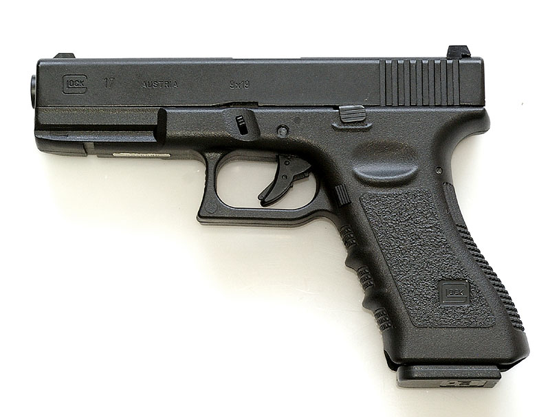 Пістолет Glock-17