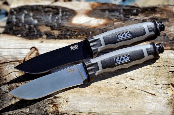 Ножи со встроенным фонариком SOG BladeLight