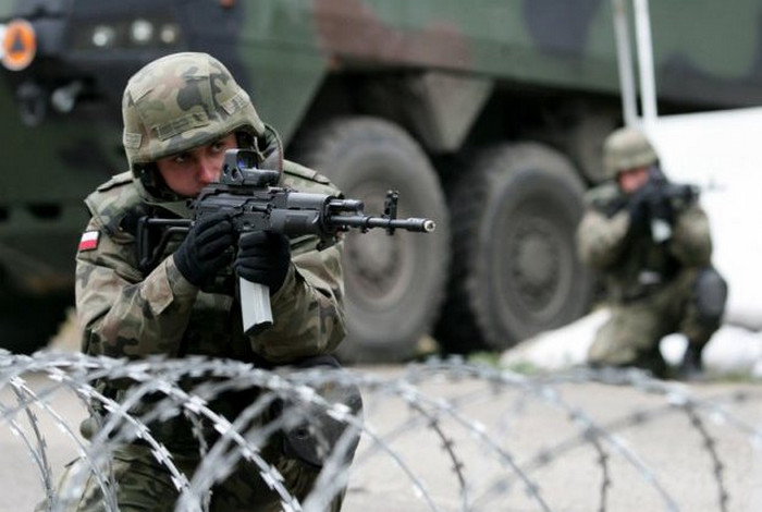 Польща зміцнює оборону своїх східних кордонів
