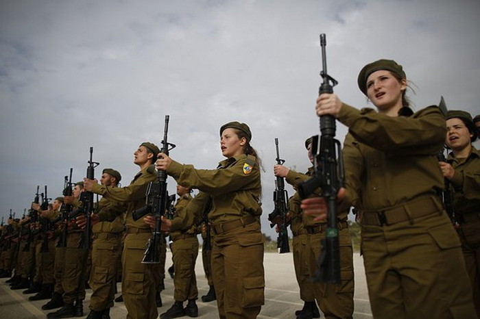 Женщины-солдаты армии Израиля