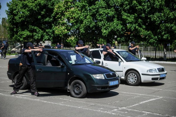 Право на огонь. Полиция Украины может стрелять без предупреждения