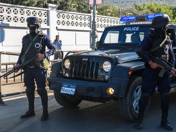 В Єгипті поліцейські випадково вбили 12 мексиканських туристів, прийнявши їх за терористів