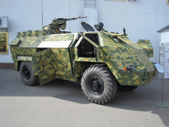 Нова розробка «Укроборонпрому» допоможе задовольнити масові потреби армії у легкоброньованій техніці
