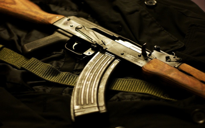 В Бердичеве неизвестные расстреляли из автоматического оружия местного жителя