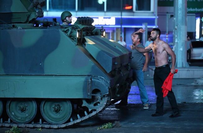 Спроба перевороту в Туреччині