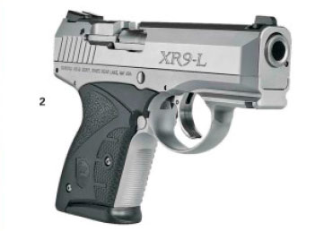 Шикарный: новый вариант L пистолета Боберга производит более приятное впечатление, чем модель XR9-S, у которой передний торец находится непосредственно за предохранительной скобой