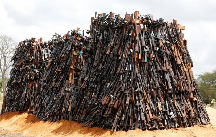 Kenya sets fire illegal weapons