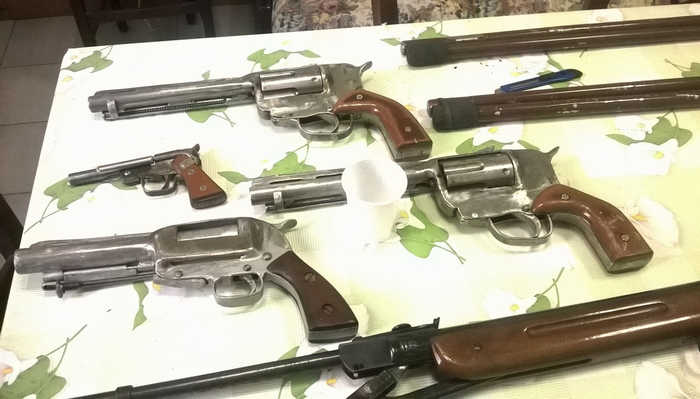 Коллекция самодельного оружия
