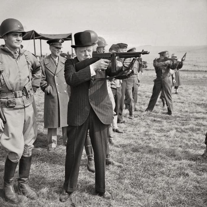 Churchill and Tommy Gun