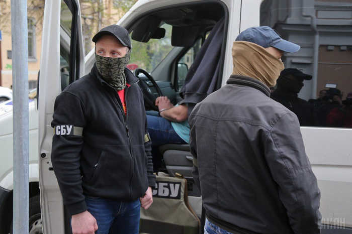 В Одесі затримали члена банди, яка грабувала іноземців під виглядом співробітників СБУ