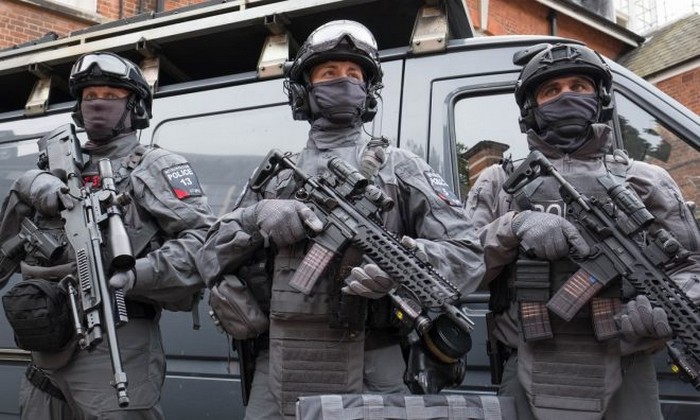 Бійці лондонського контр-терористичного підрозділу.