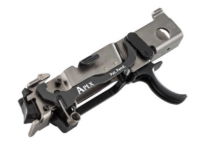 Спусковая тяга от Apex делает спуск пистолета более плавным.