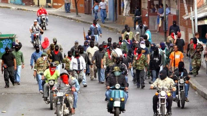 Сolectivos in Venezuela