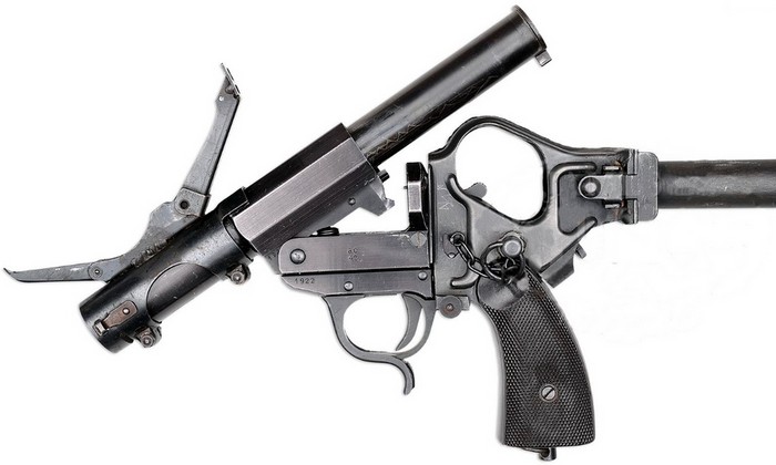 Kampfpistole, вид с извлечённым нарезным стволиком