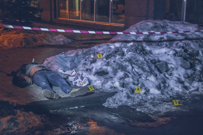 У Києві поліція розшукує чоловіка кавказької зовнішності, який одним ударом вбив водія.