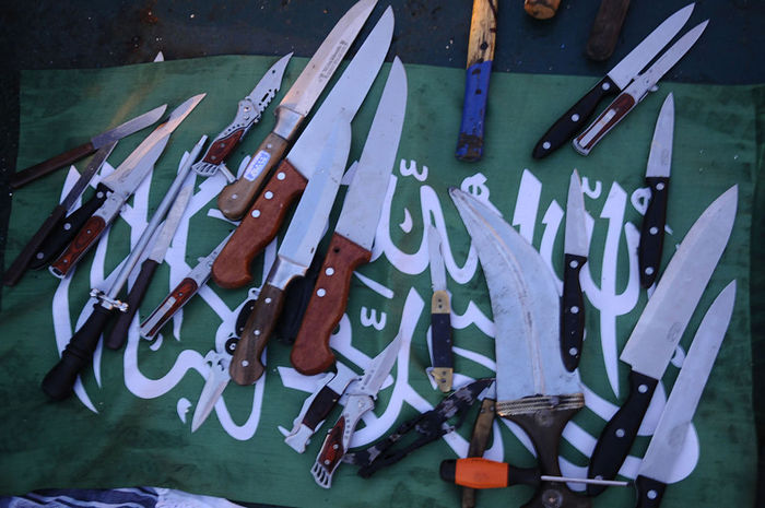 Європейський парламент: боротьба з тероризмом шляхом заборони ножів