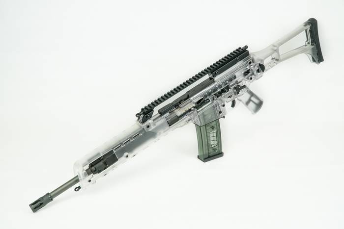 Повністю прозора гвинтівка G36 від Heckler & Koch