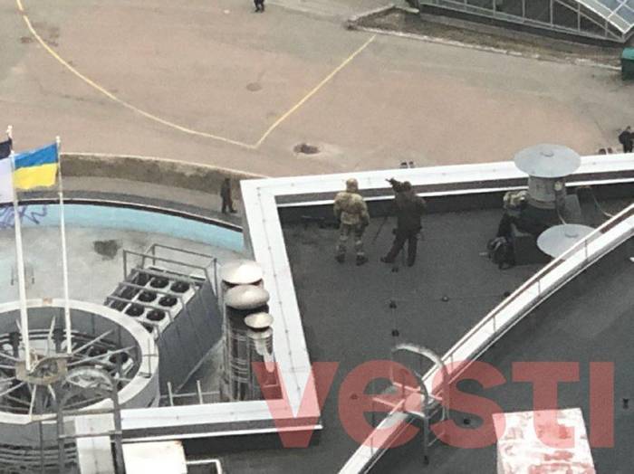 Снайпери на дахах у центрі Києва