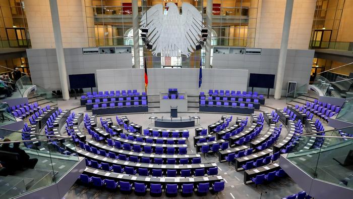 Бундестаг хоче заборонити зброю в парламенті