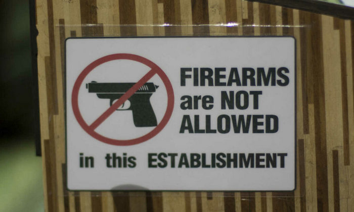 В Міннесоті новий закон дозволить засудити власника “вільної від зброї зони” у випадку поранення