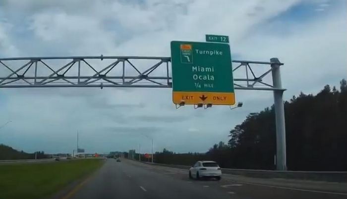 Випадок на шосе у Флориді