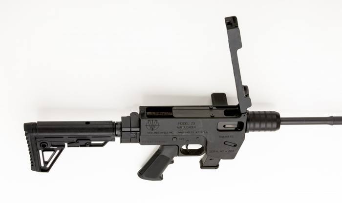 Карабін Vigilance Rifles M20 відкритою верхньою кришкою